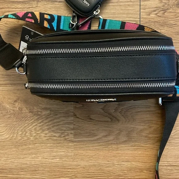 Karl Lagerfeld Crossbody - Picture 4 of 8